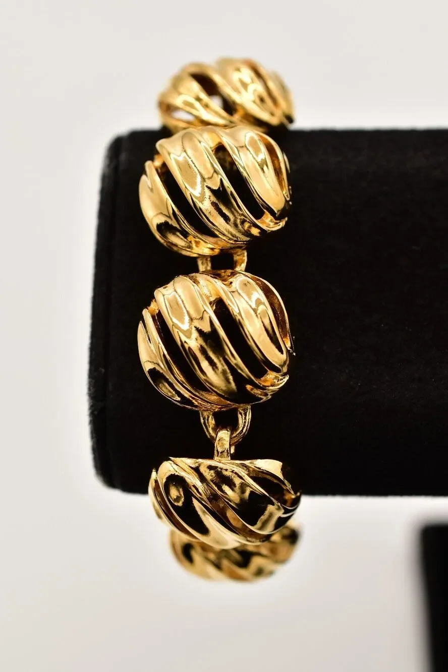 Anne Klein Vintage Chunky Chain Bracelet Shiny Gold Linked Signed 90s 1990s Bin7